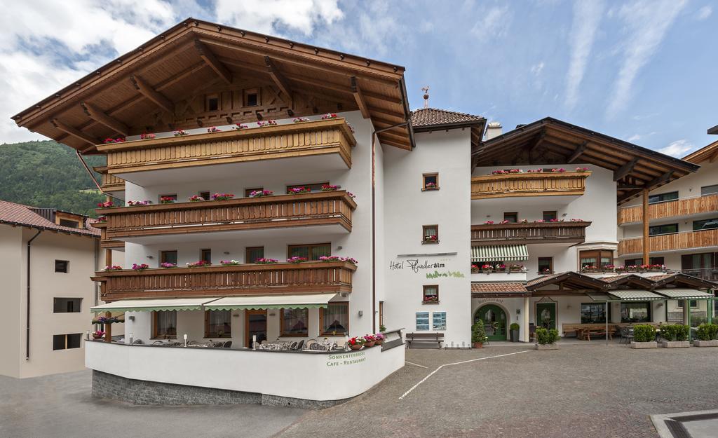 Hotel Pfandleralm San Martino In Passiria  Exterior photo